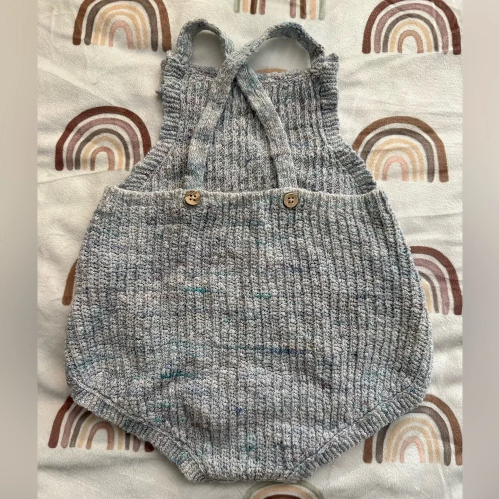 Zara Speckled Light Gray Knit Baby Romper
